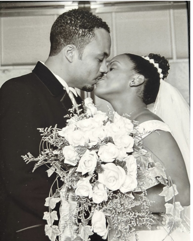 Real moments. Simple, beautiful wedding photography.